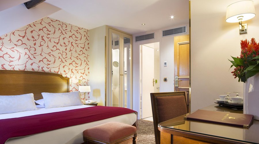 Chambre Supérieure rénovée