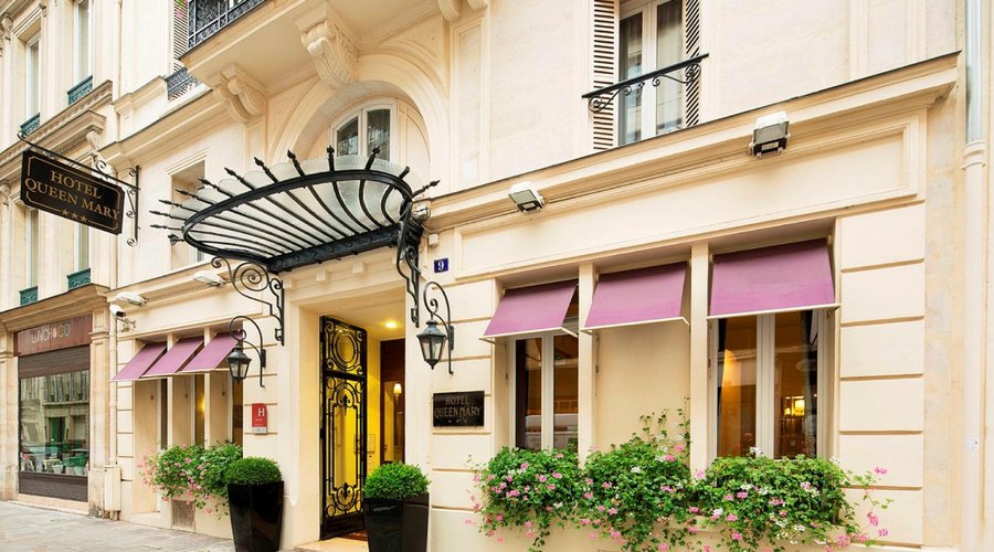 Bienvenue au Queen Mary Paris!