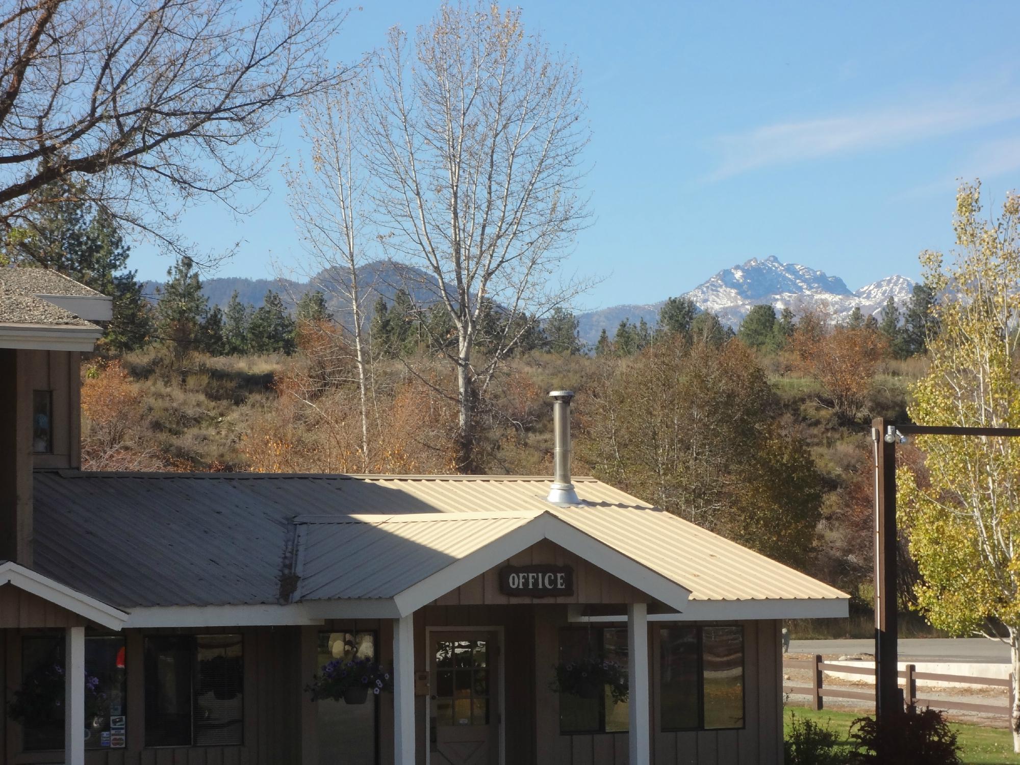 Hotel photo 4 of Winthrop Inn.
