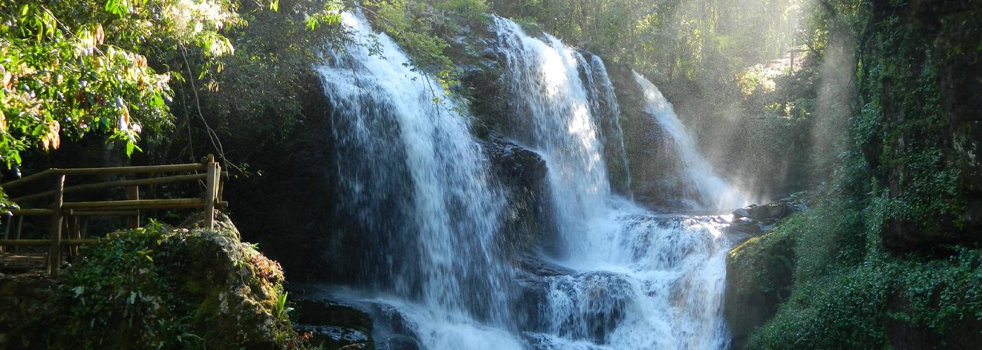 Cascada en el Soberbio, Misiones (Argentina)