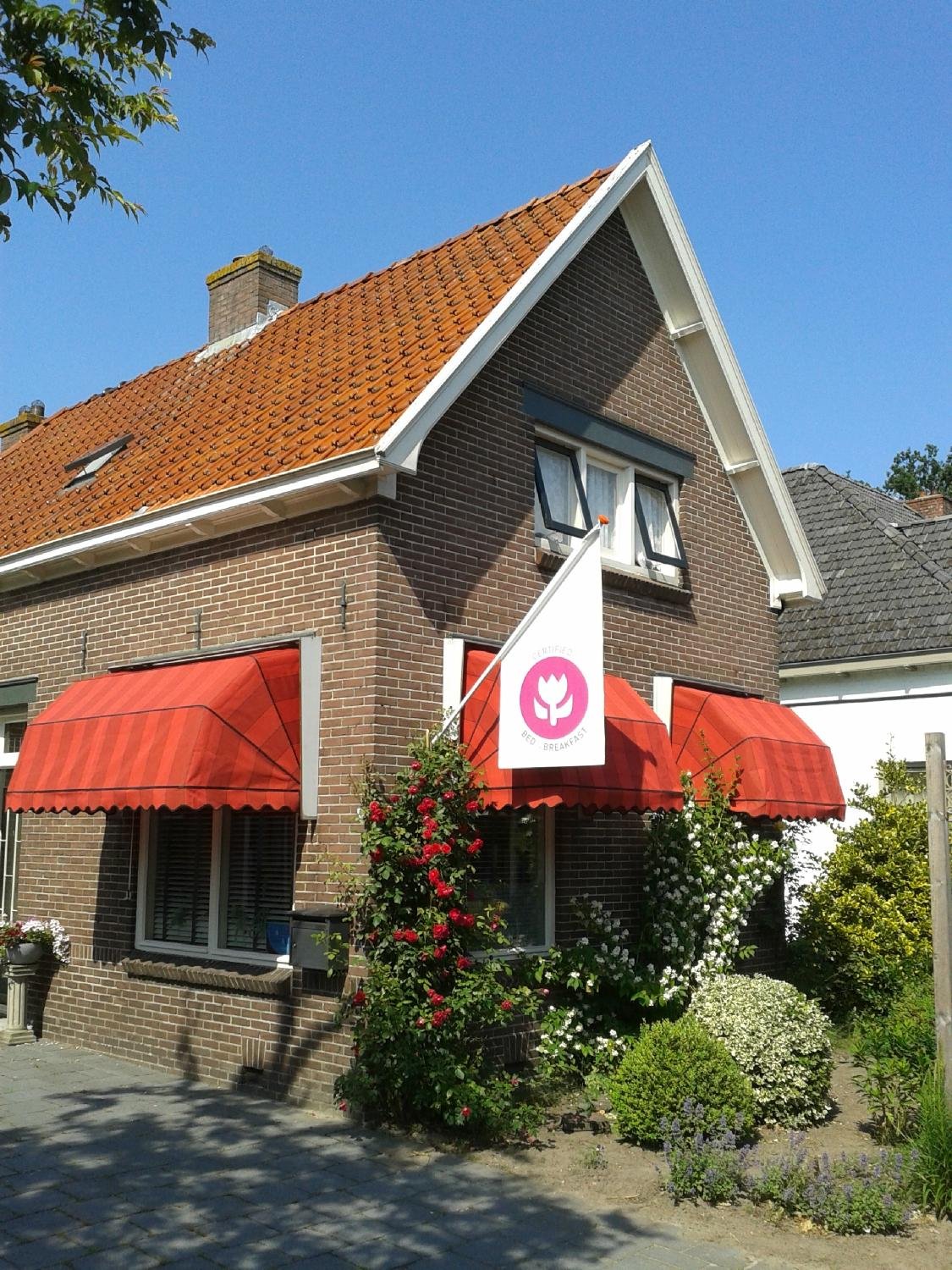 BED AND BREAKFAST BORGER - B&B Reviews (The Netherlands)