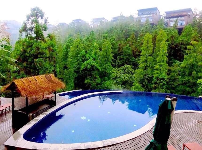 Naked Stables Resort