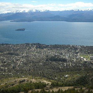 Vista de la ciudad deBariloche desde Cerro Otto.