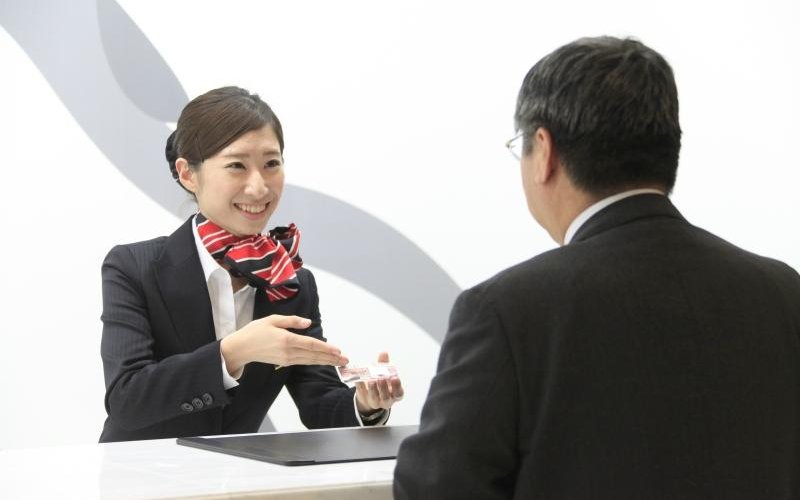 フロント