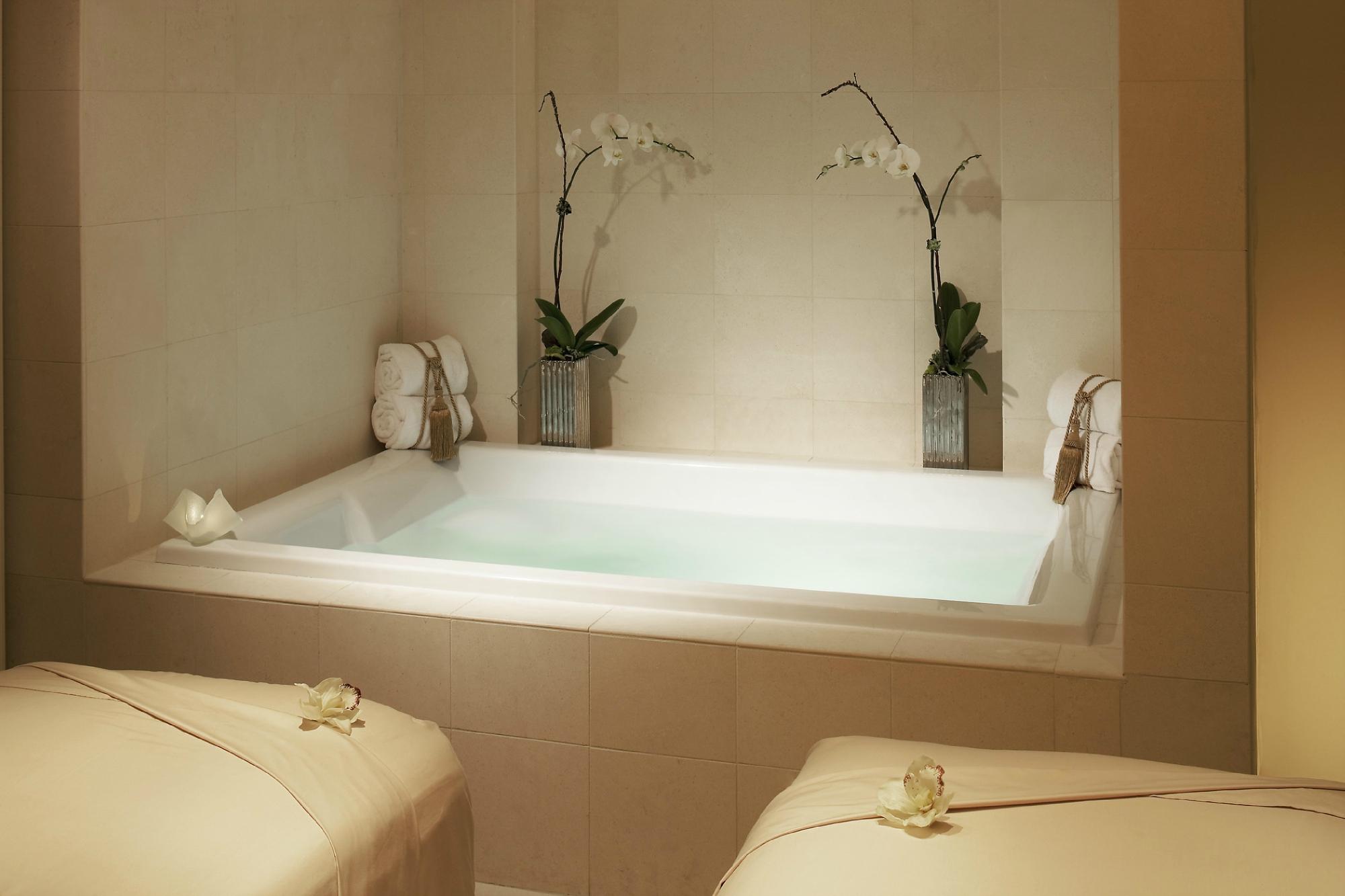Hotel photo 12 of The St. Regis Atlanta.
