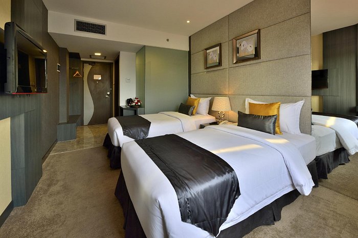 HOTEL SERELA MERDEKA (Bandung, Indonesia) - Ulasan & Perbandingan Harga  Hotel - Tripadvisor