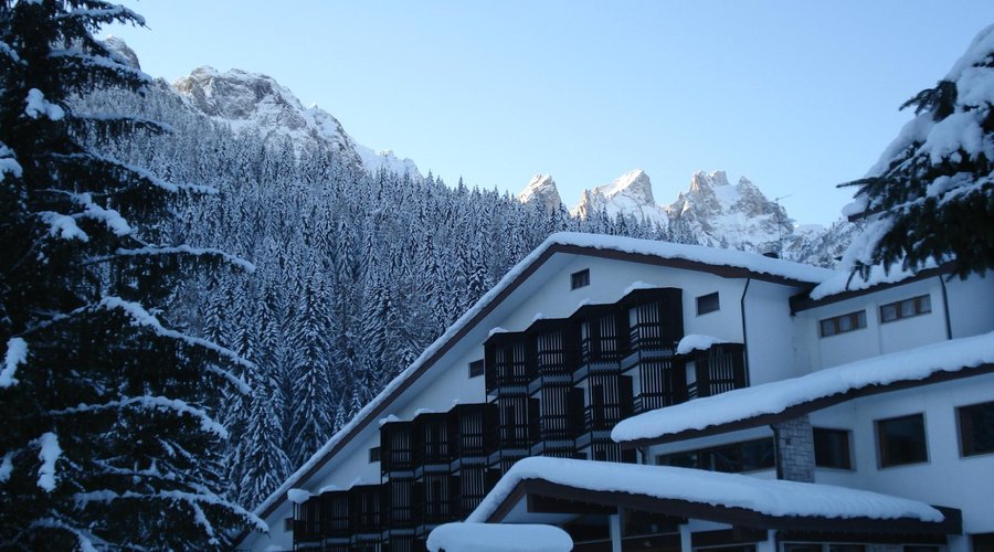 fronte Hotel