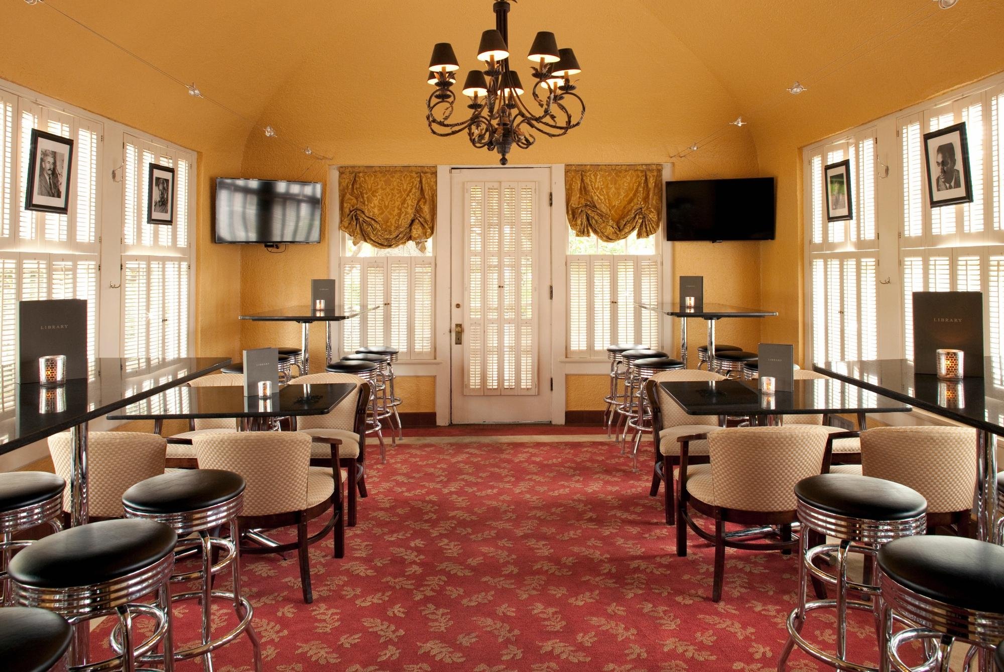 Fairview Inn by null