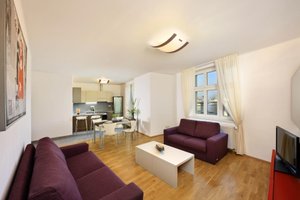 Room & Suite