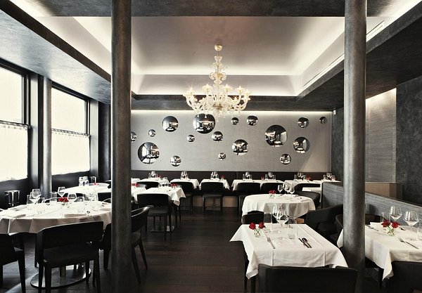 11 Best Restaurants Near Champs-Élysées – The Tour Guy