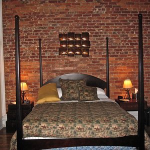 second bedroom queen bed wonderful linens and mattress tv