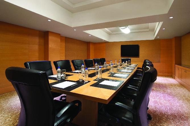 Hotel photo 40 of Grand Hyatt Mumbai Hotel & Residences.