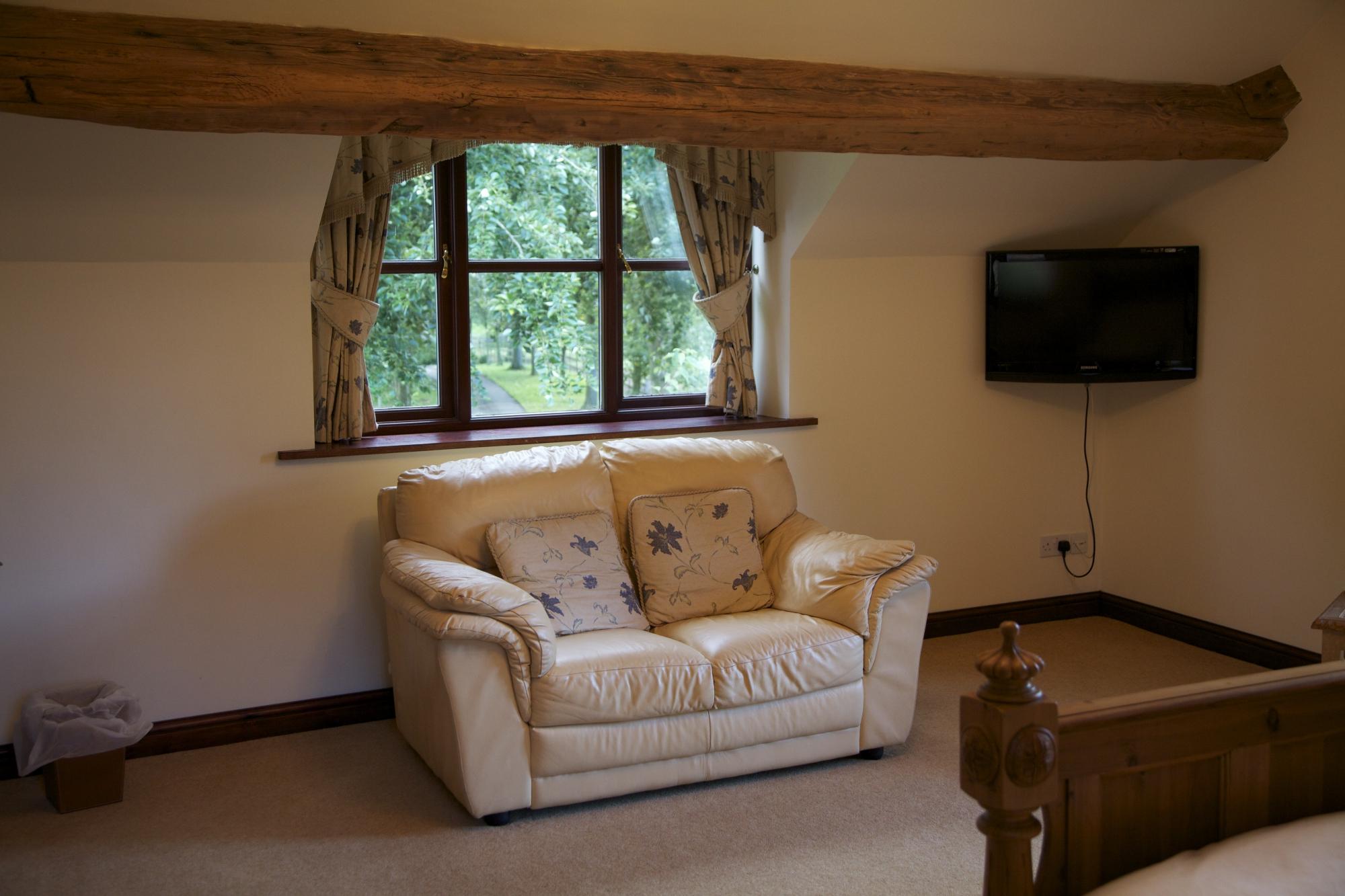 ASHBROOK TOWERS FARM B&B: Reviews (Nantwich, Cheshire) - Photos Of B&B ...