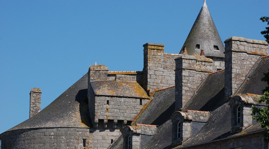 Sur les toits du Château des Barons du Pont