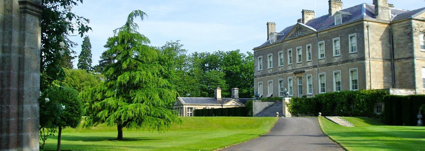 Buscot House
