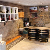 Vinoteca de Bodegas Pascual Berganzo, un lugar ideal.