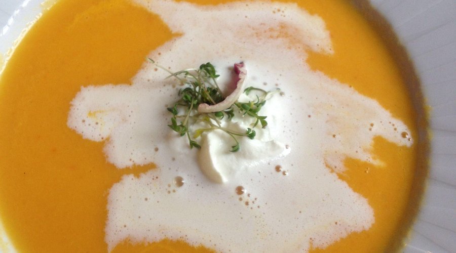 Karotten-Orangensuppe Prädikat: lecker!