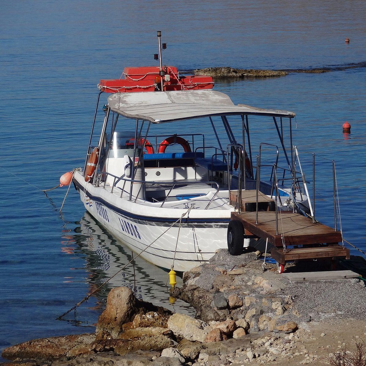 boat trip pefkos