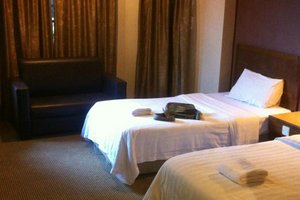 Room & Suite