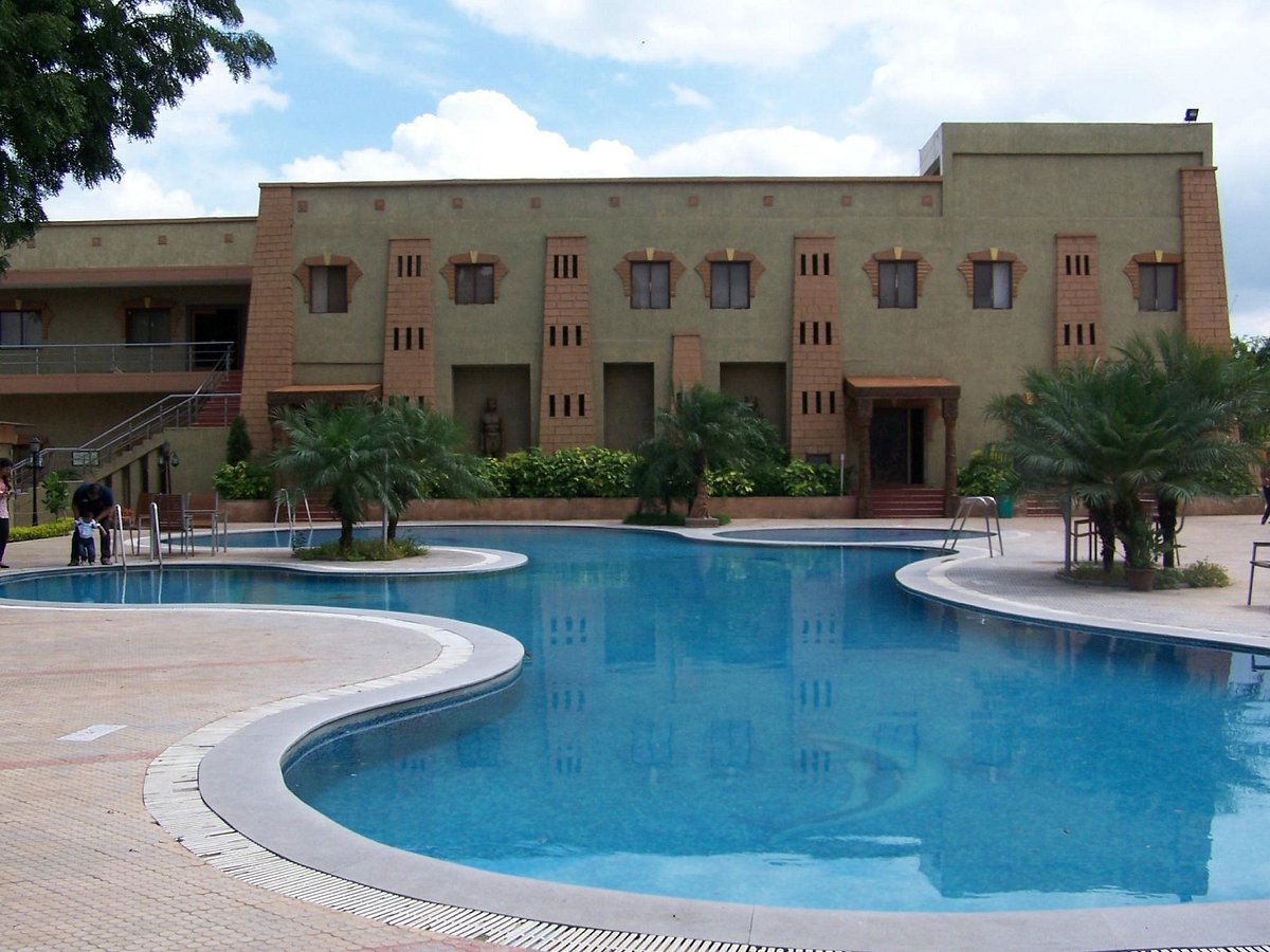 ‪Papyrus Port Resort‬، فندق في حيدر أباد