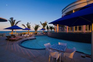Piscina e spiaggia