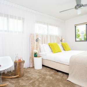 Master Suite - 2 Bedroom Suite - 10 Hastings St
