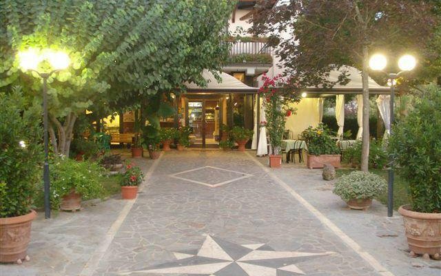 viale  ingresso