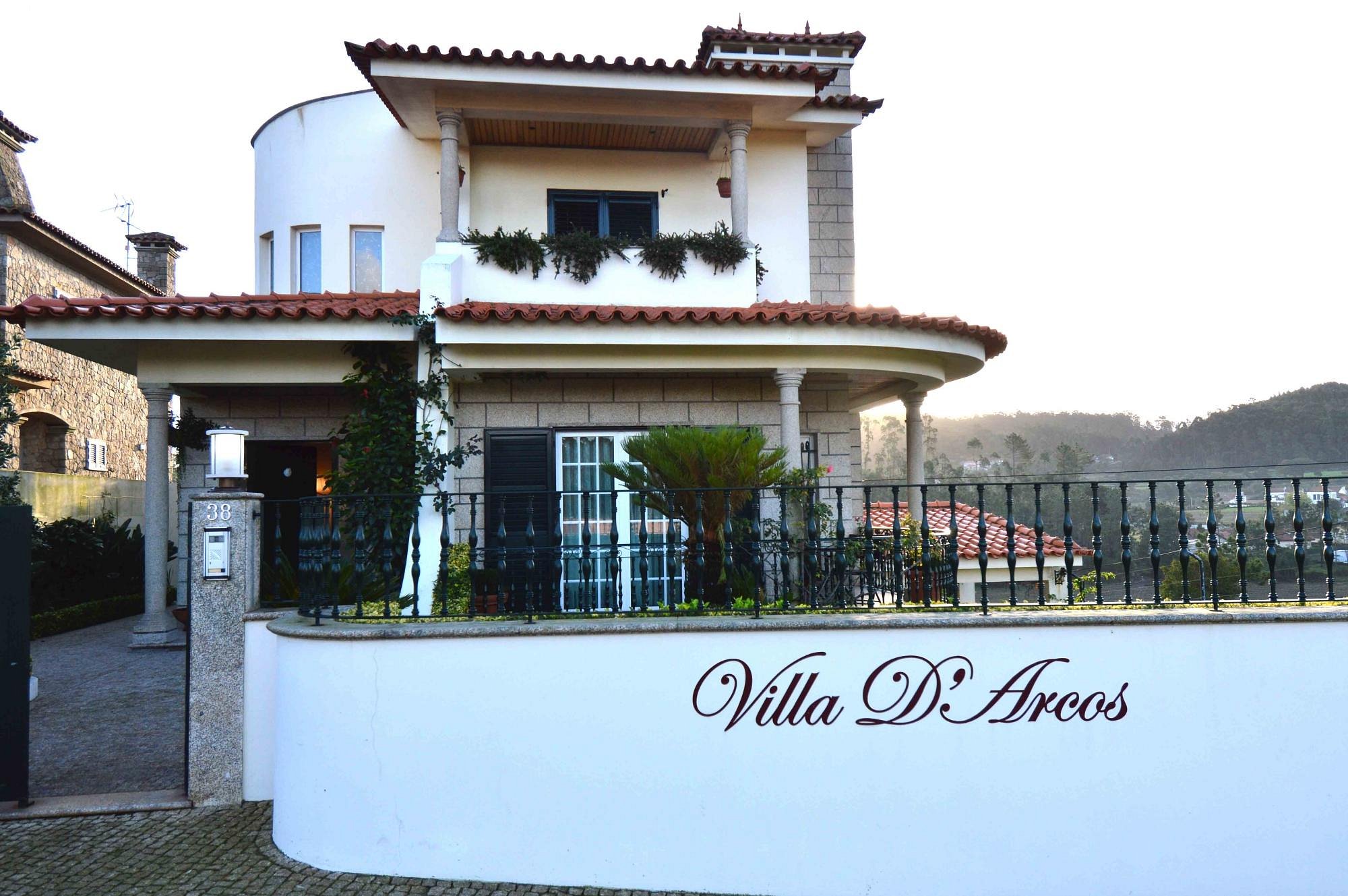 Villa d'Arcos image