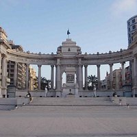 نصب الجندي المجهول بالاسكندرية