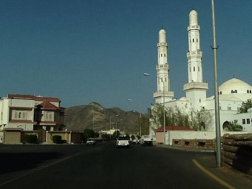 Masjid Al-areesh