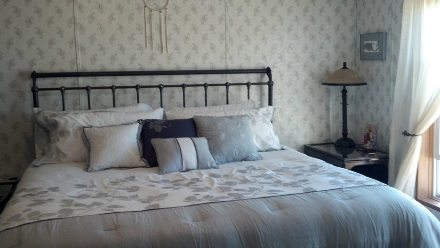 Meadowlark Meadows Master Bedroom-Cal King Bed