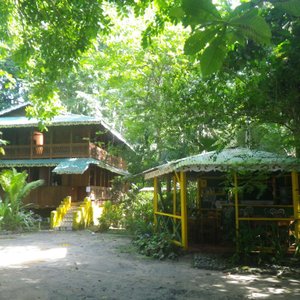 Jardin y Ranchito Comedor.