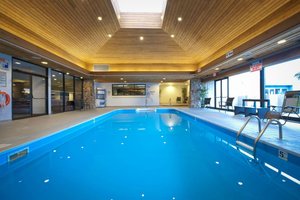 Pool & Beach