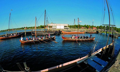 Visit the scenic Museum Harbour and the reconstructed Viking Ships