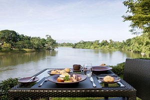 โรงแรมยู อินจันทรี กาญจนบุรี (U Inchantree Kanchanaburi) - รีวิวและเปรียบเทียบราคา - Tripadvisor โรงแรมยู อินจันทรี กาญจนบุรี (U Inchantree Kanchanaburi) - รีวิวและเปรียบเทียบราคา - Tripadvisor