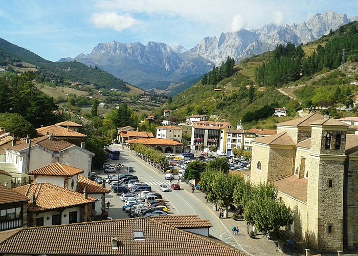 Across the town, looking towards the maountains