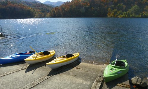 Kayaking on Lake Chilhowee