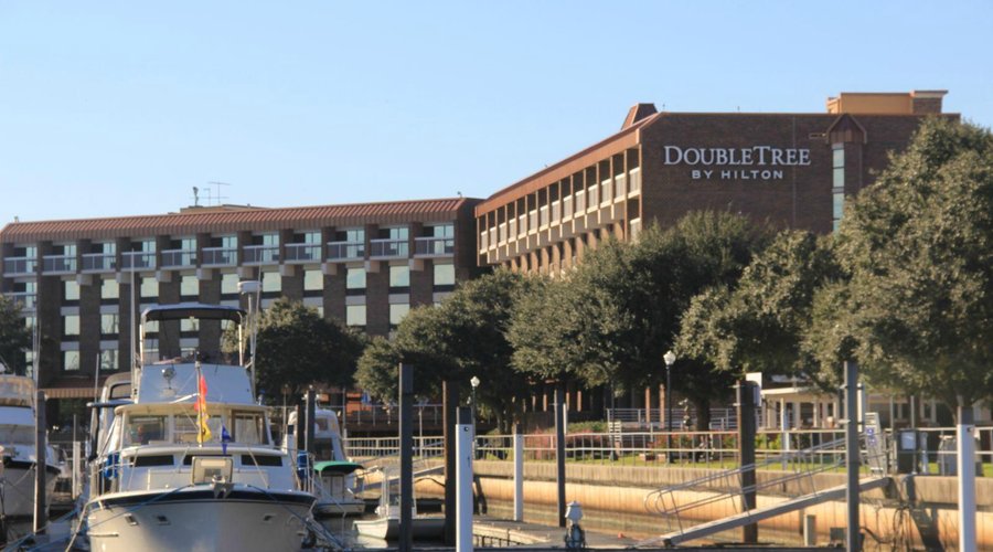 DoubleTree by Hilton Hotel New Bern Riverfront