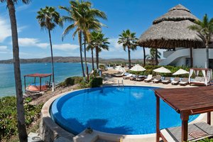 Piscine et plage