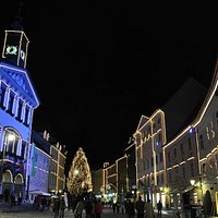 Mestni Trg - Piazza civica a Natale
