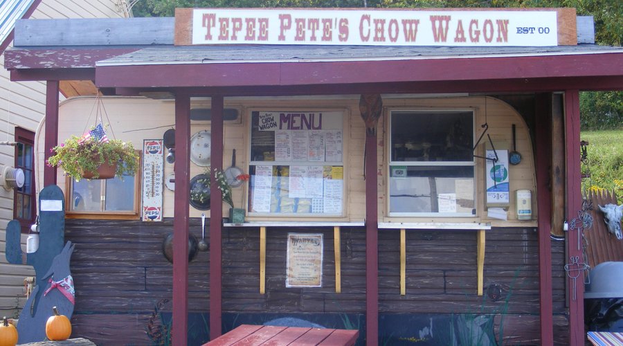 Tepee Pete's Chow Wagon