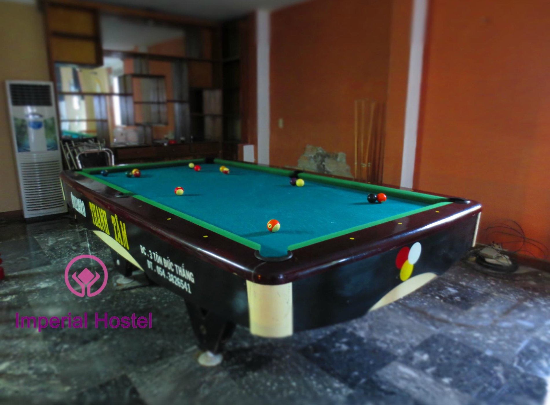 Vietnam Backpacker Hostels - Hue Hostel & Sports Bar by null