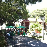 Visão do Restaurante da praça