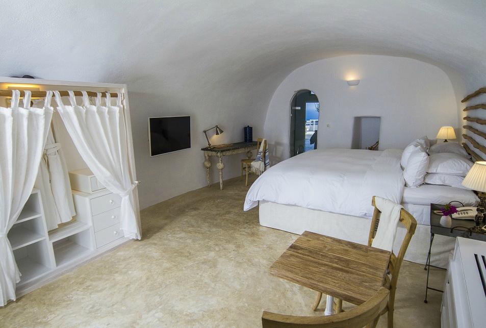 Iconic Santorini A Boutique Cave Hotel UPDATED Prices Reviews