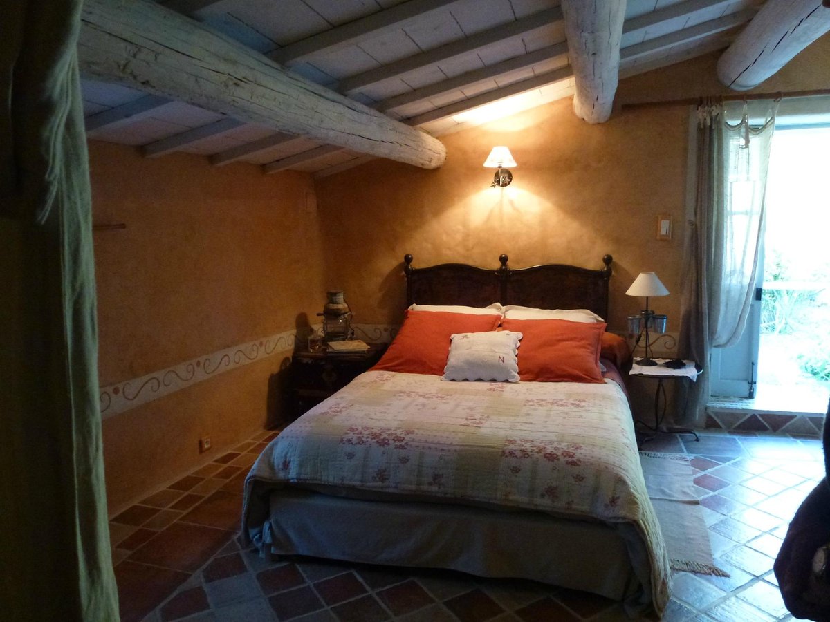 AU COQUIN DE SORT B&B (Vaison-la-Romaine, France) voir 57 avis et 147 ...
