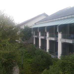Low rise hotel