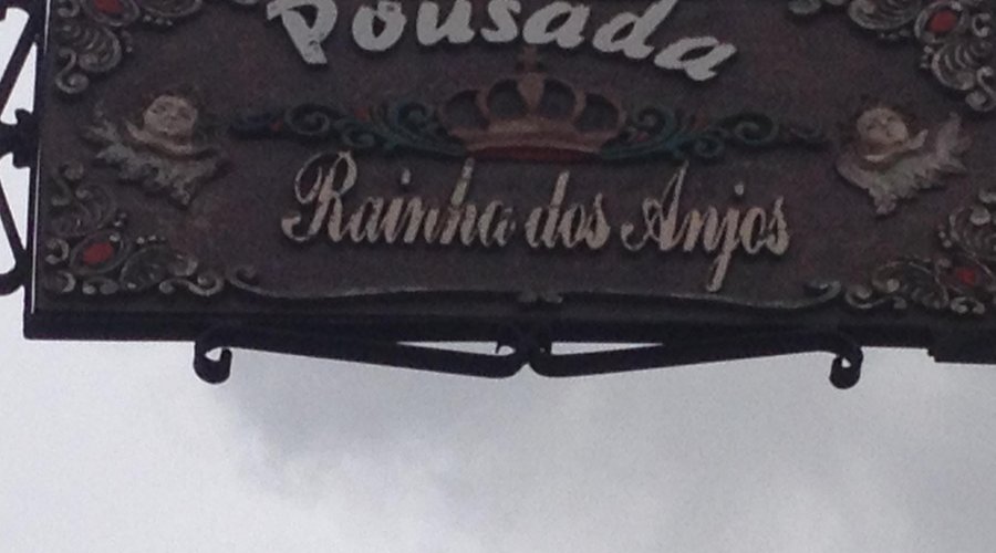 Placa da pousada