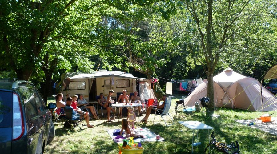 Emplacement camping