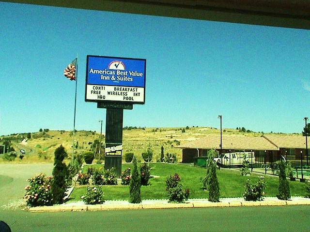 Hotel photo 15 of Americas Best Value Inn & Suites Klamath Falls.