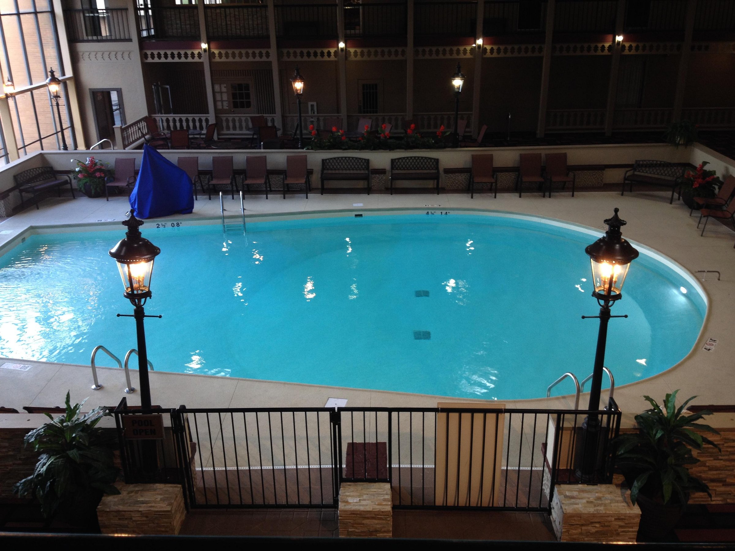 Radisson Hotel Louisville North Clarksville In